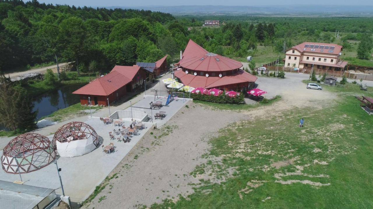 Pensiunea Casa Zmeilor Dragus Экстерьер фото